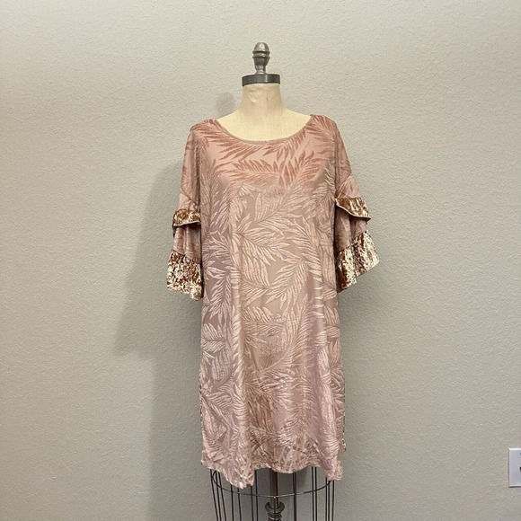 UMGEE USA Leave Print Bell Sleeve Midi Shift Dress Beige Velour Velvet - Picture 1 of 11